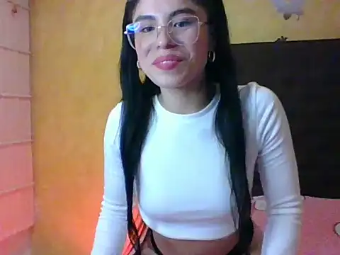 Snapshot of sasha_jonne chatting on September 9, 2025, 4:11 am sasha jonne online show from September 9, 2025, 4:11 am