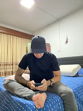 Jaguer2213 online show from September 20, 2025, 1:54 am