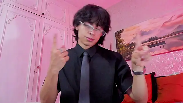 Tyler durten online show from May 18, 2026, 4:29 am