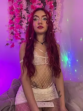 Snapshot of LucyGray chatting on November 14, 2025, 5:22 am LucyGray online show from November 14, 2025, 5:22 am