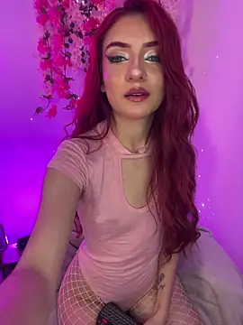 Snapshot of LucyGray chatting on November 12, 2025, 6:17 am LucyGray online show from November 12, 2025, 6:17 am