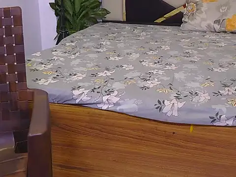 Snapshot of Its-ishikaa chatting on September 11, 2025, 4:34 am Its-ishikaa online show from September 11, 2025, 4:34 am