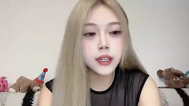 XingKongCOCO-107 online show from October 15, 2025, 11:07 am