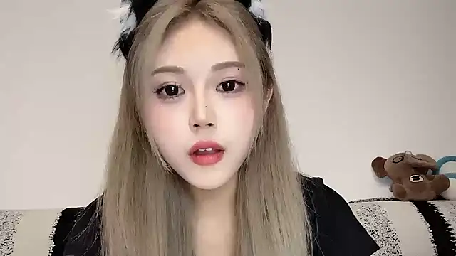 XingKongCOCO-107 online show from October 5, 2025, 11:34 am