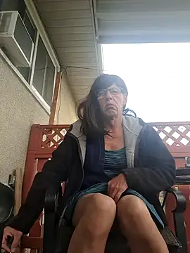 DependentDare1 online show from October 6, 2025, 10:54 pm