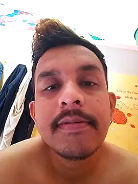 Snapshot of Nihaal17 chatting on September 30, 2025, 4:07 am Nihaal17 online show from September 30, 2025, 4:07 am