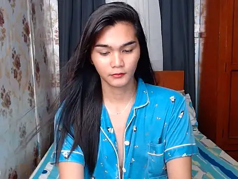 Snapshot of lady_in_moon chatting on October 22, 2025, 7:52 am lady in moon online show from October 22, 2025, 7:52 am