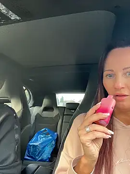 Snapshot of 69sexylife chatting on November 28, 2025, 1:00 pm 69sexylife online show from November 28, 2025, 1:00 pm