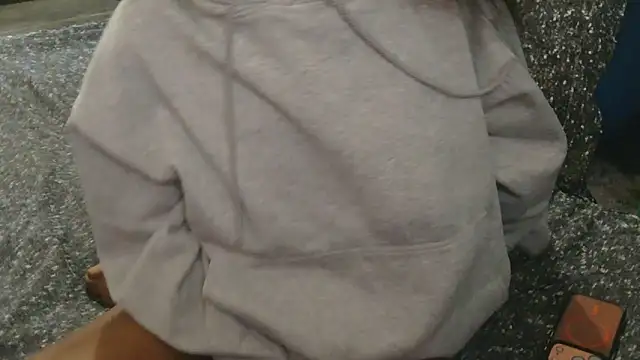 Gmajor online show from April 12, 2026, 5:27 pm