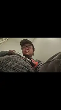 bigdickdaddy12691 online show from November 5, 2025, 10:18 am