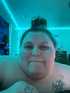 bigmamavirgo01 online show from November 19, 2025, 1:33 pm