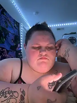 bigmamavirgo01 online show from November 25, 2025, 3:56 pm