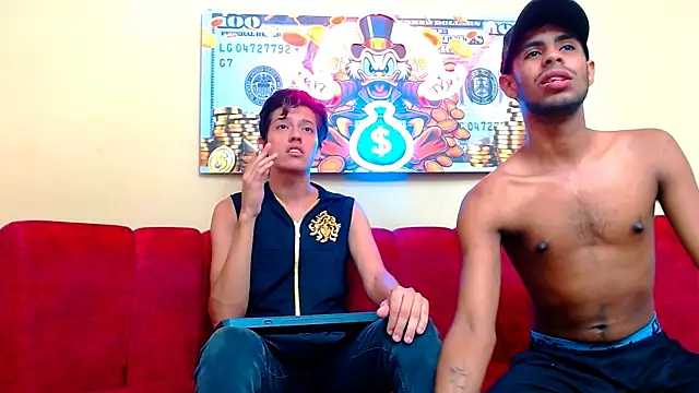 Snapshot of CrazyBoys_Extreme chatting on September 26, 2025, 3:02 am CrazyBoys Extreme online show from September 26, 2025, 3:02 am