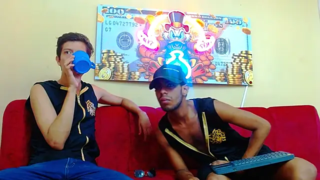 Snapshot of CrazyBoys_Extreme chatting on September 27, 2025, 3:12 am CrazyBoys Extreme online show from September 27, 2025, 3:12 am