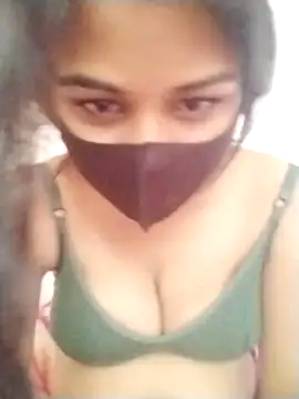 Snapshot of DivyaBhabhi69@xh chatting on October 21, 2025, 5:40 am DivyaBhabhi69xh online show from October 21, 2025, 5:40 am