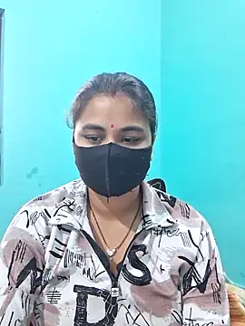DivyaBhabhi69xh online show from June 10, 2026, 10:27 am