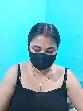 DivyaBhabhi69xh online show from July 16, 2026, 12:24 pm