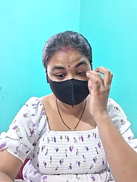 DivyaBhabhi69xh online show from June 15, 2026, 3:40 am
