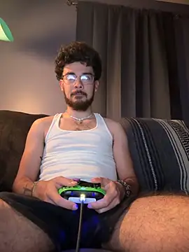 bigbrownpleasure online show from September 21, 2025, 1:44 am