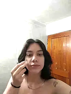 Snapshot of emmii_cute chatting on September 26, 2025, 7:54 pm emmii cute online show from September 26, 2025, 7:54 pm