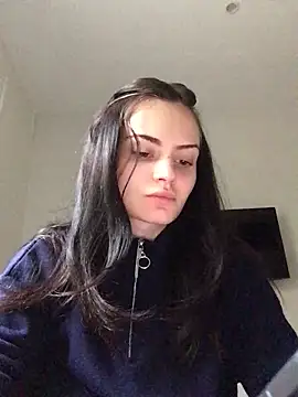 Snapshot of prettylittlefooxy chatting on November 13, 2025, 12:09 pm prettylittlefooxy online show from November 13, 2025, 12:09 pm