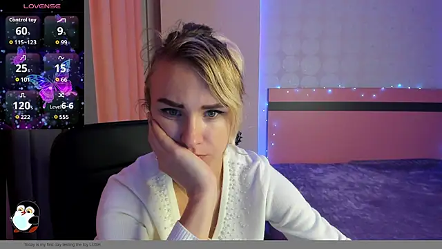 MeryMidnight online show from November 27, 2025, 6:47 am