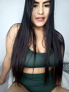 Snapshot of cazumyy chatting on November 12, 2025, 10:35 pm cazumyy online show from November 12, 2025, 10:35 pm