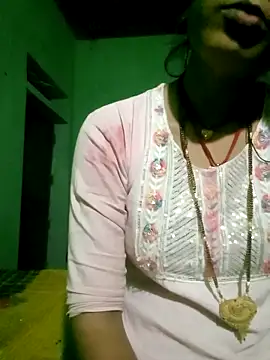 Snapshot of Hot-yuo84 chatting on October 23, 2025, 5:44 pm Hot-yuo84 online show from October 23, 2025, 5:44 pm