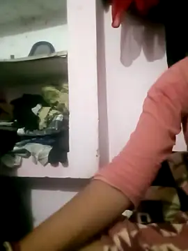 Snapshot of Hot-yuo84 chatting on September 24, 2025, 8:48 pm Hot-yuo84 online show from September 24, 2025, 8:48 pm