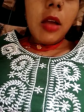 Snapshot of Hot-yuo84 chatting on September 23, 2025, 6:09 am Hot-yuo84 online show from September 23, 2025, 6:09 am