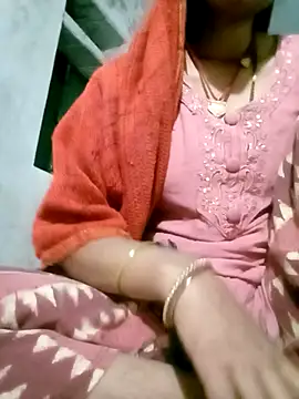 Snapshot of Hot-yuo84 chatting on October 20, 2025, 5:24 pm Hot-yuo84 online show from October 20, 2025, 5:24 pm