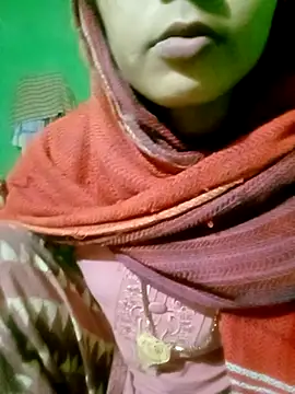 Snapshot of Hot-yuo84 chatting on October 22, 2025, 5:45 pm Hot-yuo84 online show from October 22, 2025, 5:45 pm