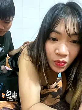 Helena-a online show from November 4, 2025, 3:27 pm