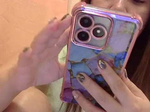 Lovelyclaya online show from December 20, 2025, 12:30 pm