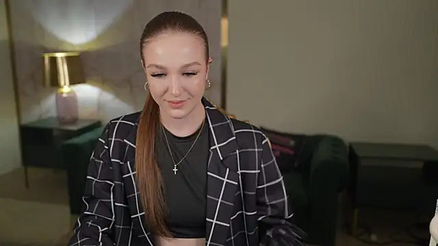 Snapshot of Ella_054 chatting on March 8, 2026, 7:50 pm Ella 054 online show from March 8, 2026, 7:50 pm