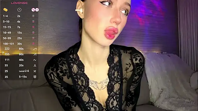 Snapshot of RendaBaatz chatting on February 25, 2026, 2:39 pm RendaBaatz online show from February 25, 2026, 2:39 pm