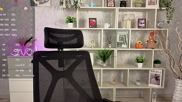 EchoBloom online show from November 1, 2025, 11:04 am