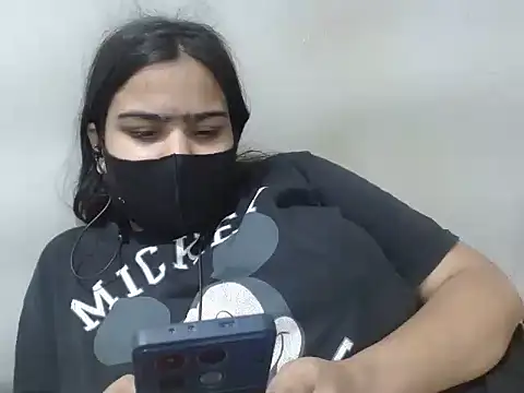 Nataliya Singh online show from April 4, 2026, 3:51 pm