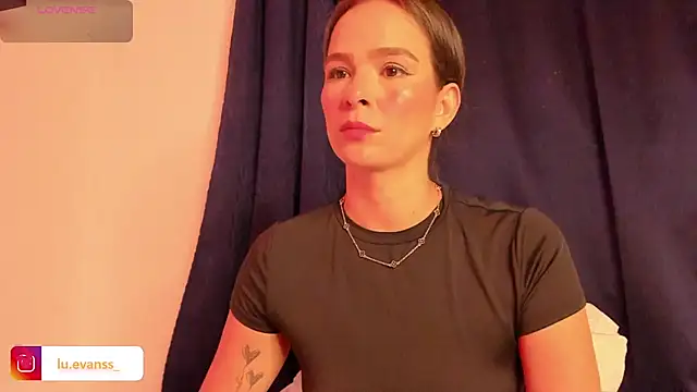 IsablellaDucal online show from July 9, 2026, 11:37 pm