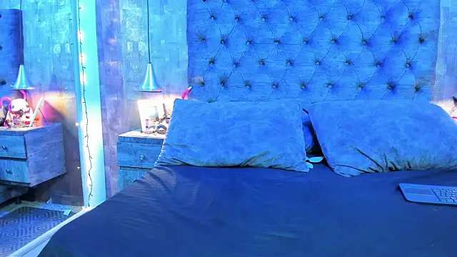 Snapshot of yiyisandoval chatting on November 20, 2025, 7:58 pm yiyisandoval online show from November 20, 2025, 7:58 pm