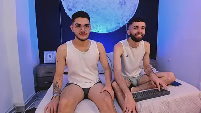 Snapshot of marcoAndMathew chatting on September 18, 2025, 12:41 pm marcoAndMathew online show from September 18, 2025, 12:41 pm