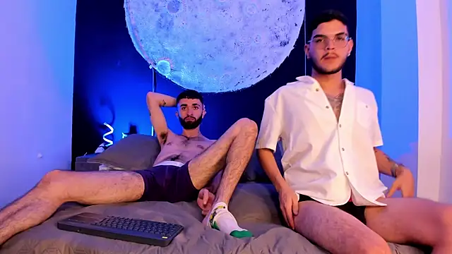Snapshot of marcoAndMathew chatting on September 23, 2025, 12:34 pm marcoAndMathew online show from September 23, 2025, 12:34 pm
