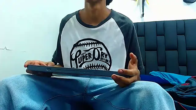 daniel evans69 online show from September 25, 2025, 12:22 pm