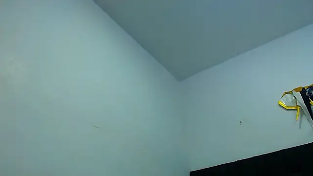 daniel evans69 online show from October 22, 2025, 7:24 pm