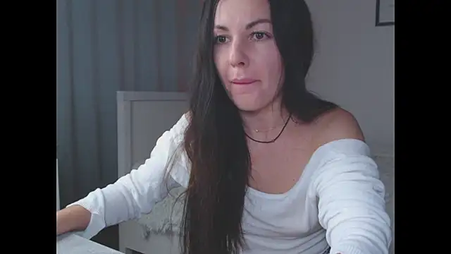 Snapshot of ameliamersi chatting on September 16, 2025, 5:03 pm ameliamersi online show from September 16, 2025, 5:03 pm