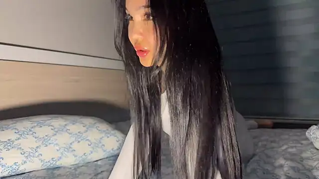 liuli flower online show from December 16, 2025, 7:29 pm