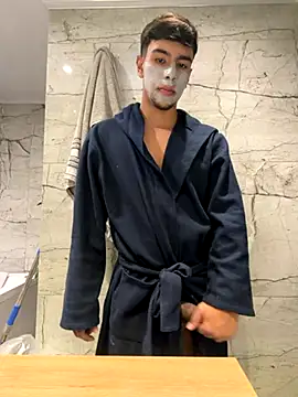 Snapshot of CHR58_ chatting on October 18, 2025, 6:15 am CHR58 online show from October 18, 2025, 6:15 am