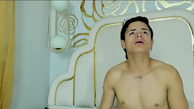 midnightlust vc online show from December 1, 2025, 11:27 pm