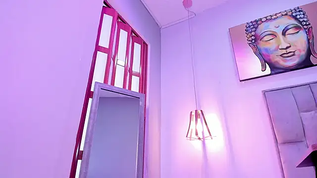 luy star  online show from April 3, 2026, 12:44 pm