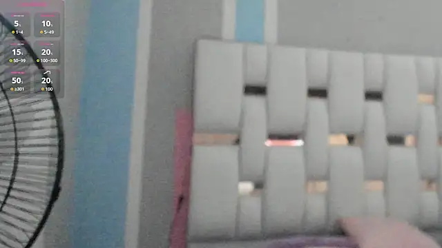 iamCharlotte19 online show from November 15, 2025, 7:18 pm